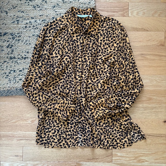 And other stories animal print button down blouse - Picture 1 of 3